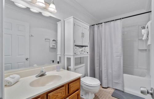 Sandpiper Cove 8140 - 500 Feet to the Beach! Pool in the Back Yard! - Foto 17