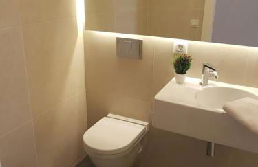 BONNIES Suites & Spa Valencia - Photo 21