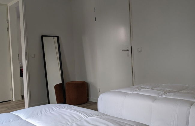 Quiet Lakeside Escape for Four - Foto 3