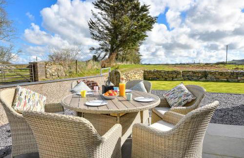 4 Bed in Rhoshirwaun oc-bow324 - Photo 5