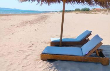 Modern elegant escape on the Ionian coast, near Ancient Olympia - Photo 2