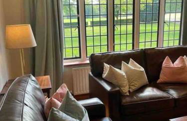 Picturebook cottage on prestigious polo estate - Foto 59