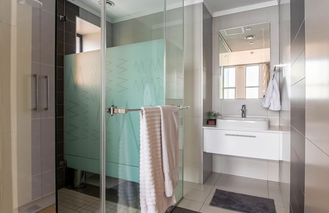Sandton Smart Apartment Seventeen - Photo 21