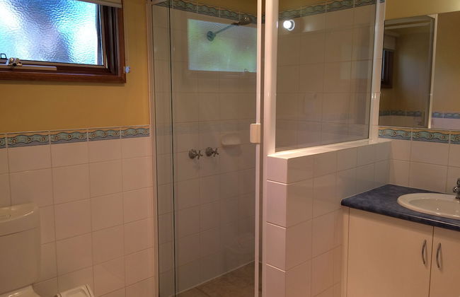 Split Point Cottages - Photo 9