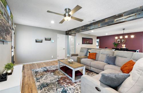 DFW Mid-Cities Oasis with Pool, Hot Tub and Fire Pit - Photo 16