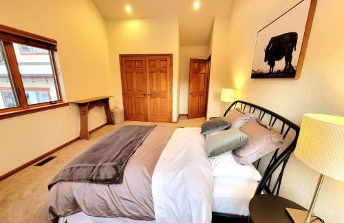 Luxurious Rocky Mountain Retreat above Boulder - Foto 25