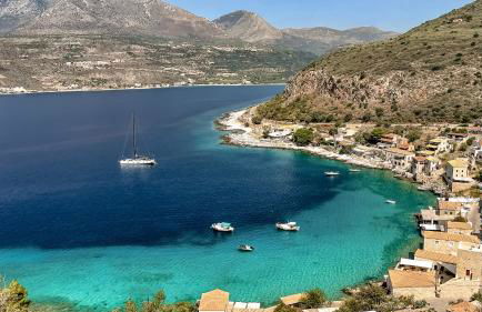 Eleonas Limeni - Foto 43