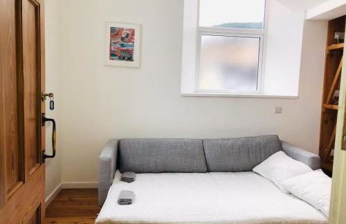 Afan Forest BunkHouse-Fantastic 6 Rooms -Sleeps 23 - Foto 17