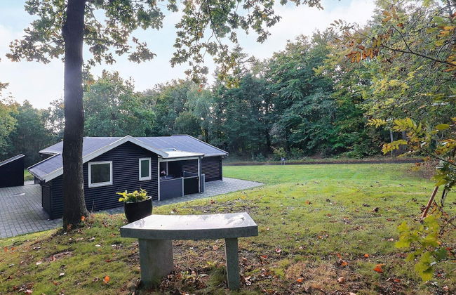 5 Person Holiday Home in Thyholm - Photo 14