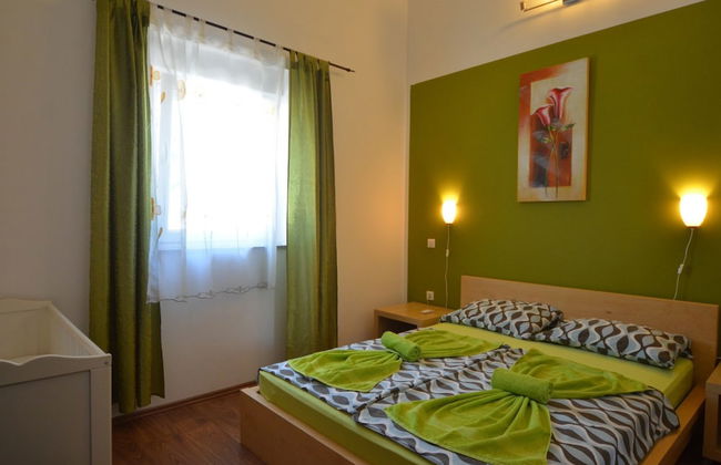 Exquisite Secluded Villa With Pool - Photo 1