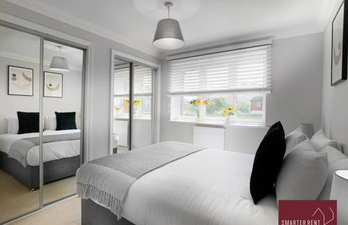 Wokingham 2 Bedroom Flat - Private Entrance - Foto 6