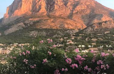 Casa Olivia, Luxurious Village House with Sauna and Jacuzzi - Foto 2