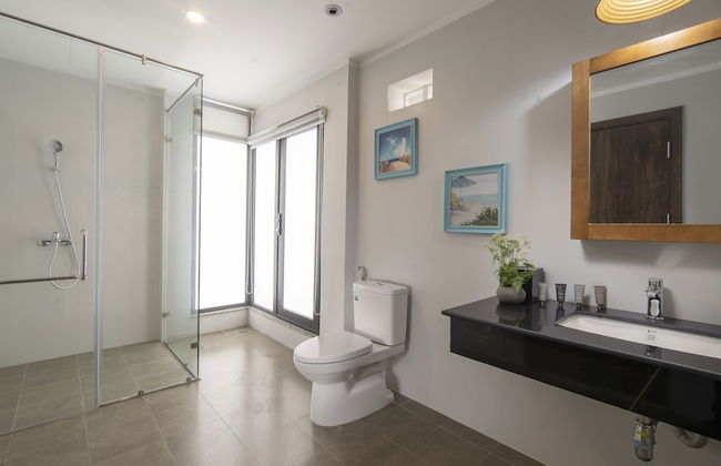 Ivory Villas & Resort - Photo 33