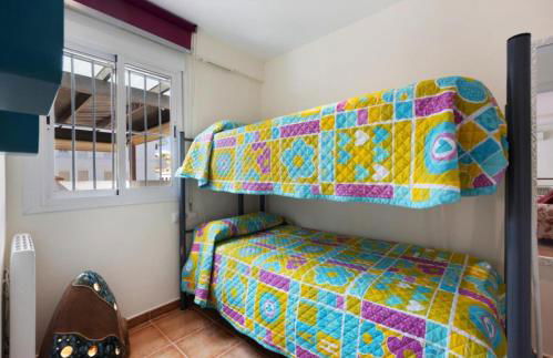 V Centenario free parking by Staycare - Photo 16