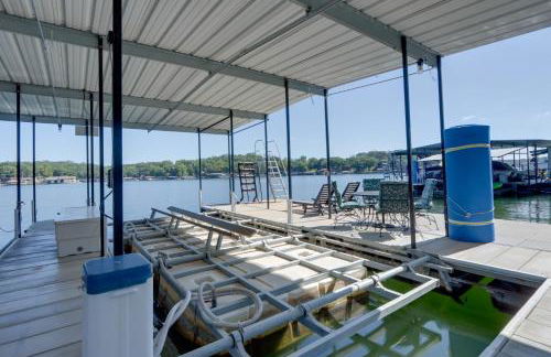 Lakeside Gravois Mills Home w/ Boat Slip + 4 Decks - Foto 86