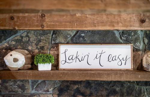 Rustic Cabin, Dock, Firepit, Kayaks & Games - Foto 5