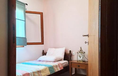 ΕΞΟΧΙΚΗ ΚΑΤΟΙΚΙΑ ΜΕ ΑΥΛΗ - Foto 8