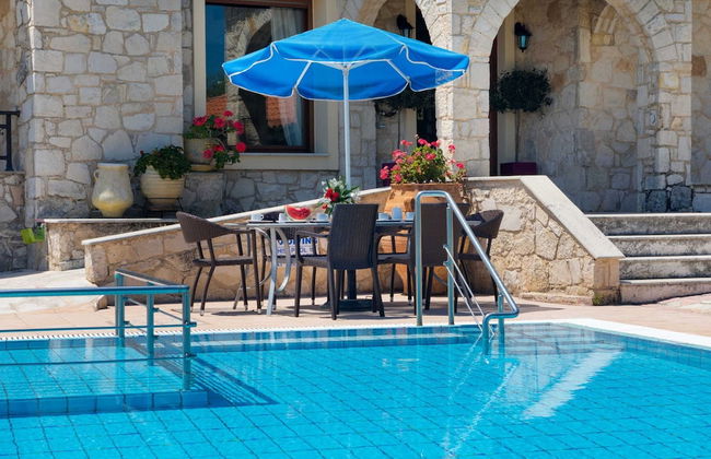 Family Friendly Villa Hermes With Private Pool - Photo 18