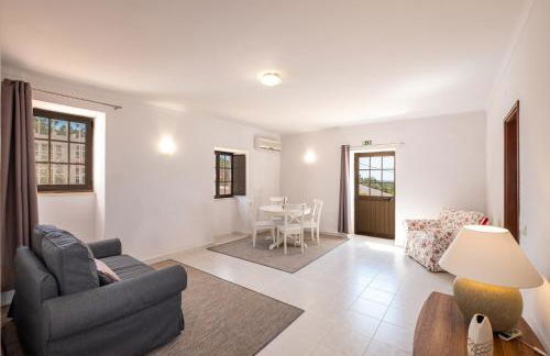 Casa Katarina - Private Villa - Heated pool - Free Wifi - Air Con - Foto 28