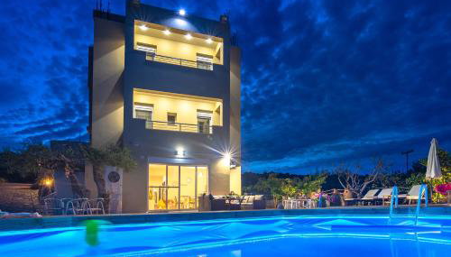 Princess Sissi, Villa-House with private pool and garden - Foto 3, sunbed