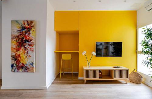 Espectacular y luminoso apartamento en el centro - Photo 1