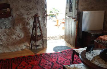 Irini's studios - Photo 15