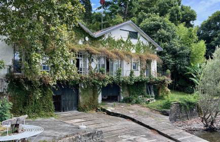 Luxury Lakefront Villa on Lake Maggiore with Private Beach - Photo 10