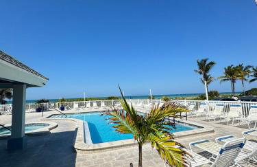 Beach Retreat in Redington Shores - Foto 14