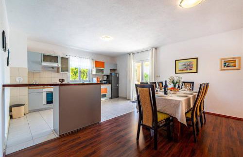 MY DALMATIA - Holiday home Blanka with private infinity pool - Foto 25