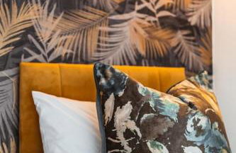 The West End Loft - 5* Retreat - Private Parking! - Foto 8