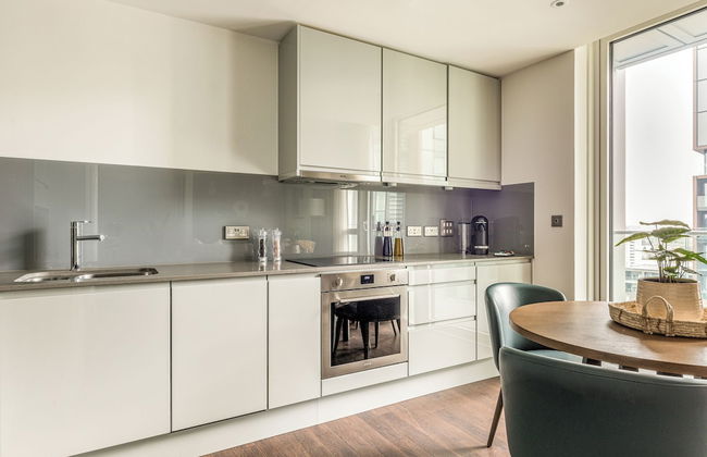 Urban Rest Canary Wharf Apartments - Photo 9