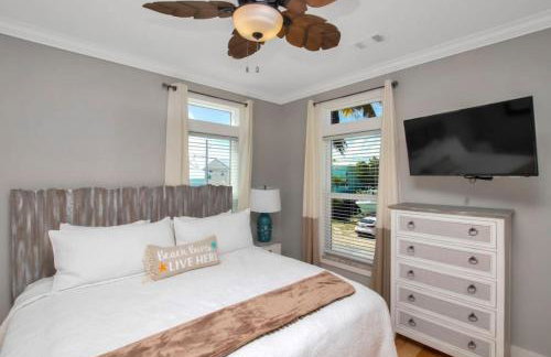 Ocean Breeze Oasis with great boating access - Foto 20