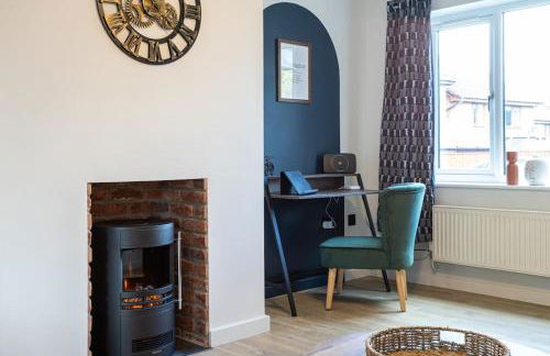 Railway House - Central Warrington - Sleeps 6 - Foto 7