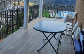 Chalet con piscina y BBQ para 10 personas - Photo 13