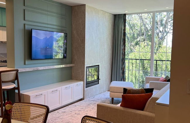 Siga Gramado - Luxo em cores no centro - Foto 1