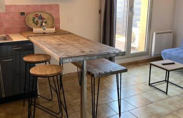 Grande terrasse CLIM parking privé SMART TV, local velos - Foto 7