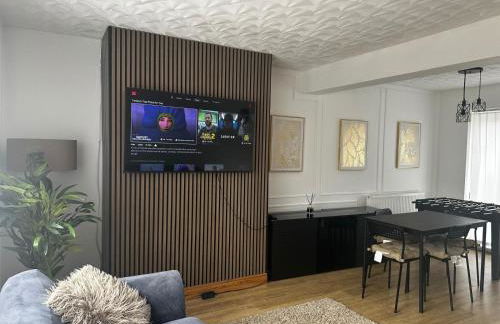 Hartlepool-3 bd House-Sleeps5-Free Parking,Netflix - Photo 1