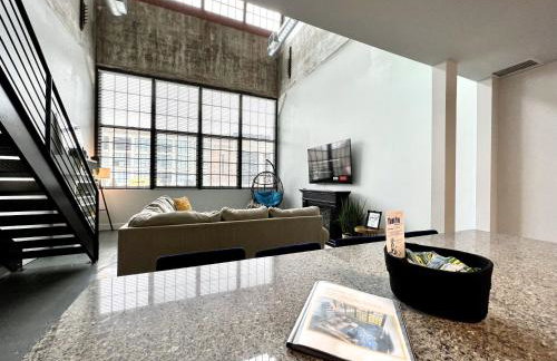 Swanky loft at Historic Peters Cartridge Factory - Foto 25