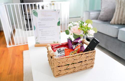 Family River Valley Retreat with Fireplace - Foto 9