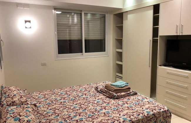 Villa with Garden near Beach - Photo 5