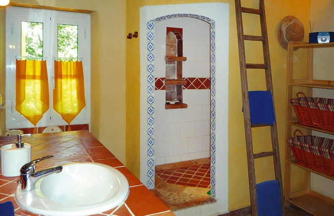 Cozy Noves Home With Pool Access - Foto 6