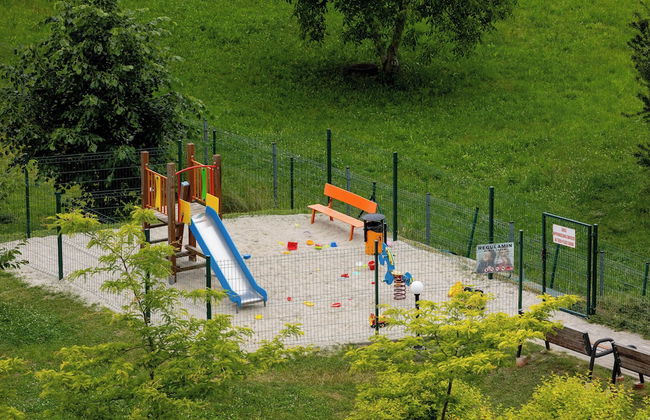 Air-conditioned Apartment by Renters - Photo 19