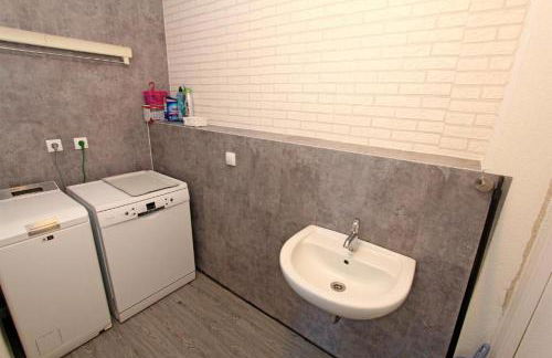 Am Kulturpark - Ferienwohnung mit 3 Schlafräumen für 6 Personen Neubrandenburg - Foto 6