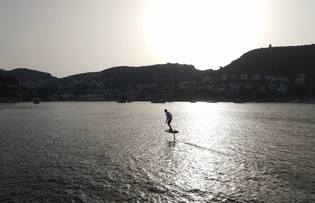 Descubre el Efoil en Moraira - Foto 9