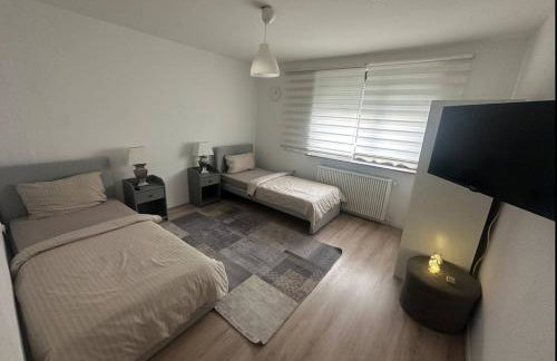 Ferienwohnung - Monteurzimmer am Aartalssee Bischoffen - Foto 59