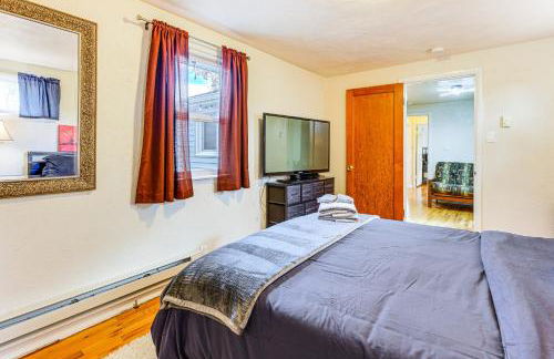 Walk to Old Town Lafayette! Cozy Couples Escape - Photo 18