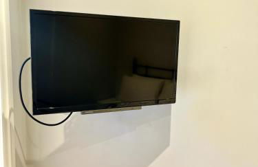 FRESH Flat in Leek, Staffordshire - Photo 26