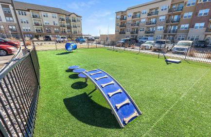 Landing Stylish 2BD Gym Pool - Foto 36