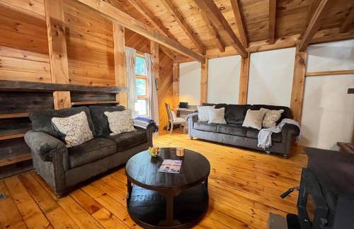 Cozy House 10 Min To Lake George - Foto 2