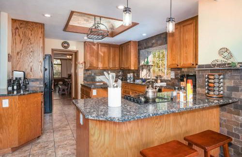 Oak Pond Retreat Stocked pond/pool table/BBQ Grill/EV Charger - Foto 28